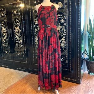 NWT 🌹Alexa B Rose Halter Maxi dress 🔥